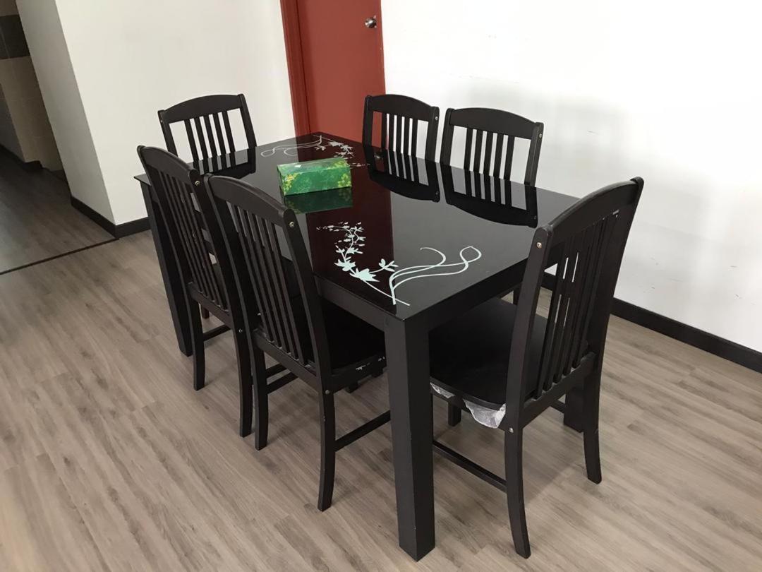 Homestay Hani Kuala Terengganu Buitenkant foto