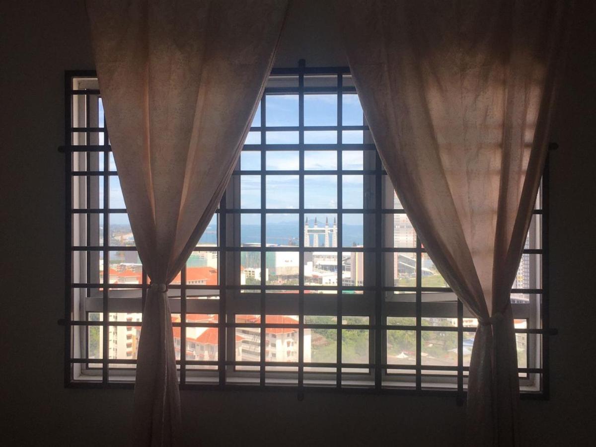 Homestay Hani Kuala Terengganu Buitenkant foto
