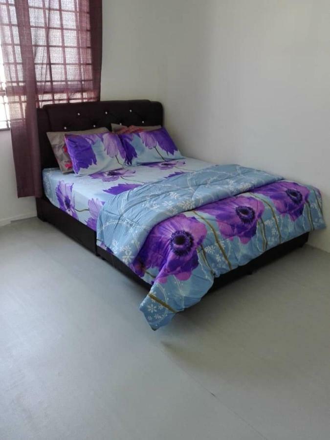 Homestay Hani Kuala Terengganu Buitenkant foto